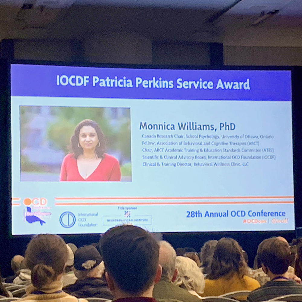 Dr. Williams gets IOCDF Award